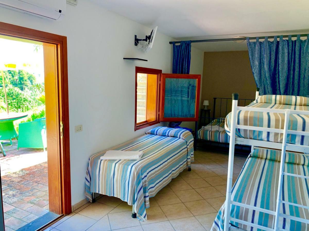 La Panoramica Country House سان بنيديتّو ديل ترونتو الغرفة الصورة
